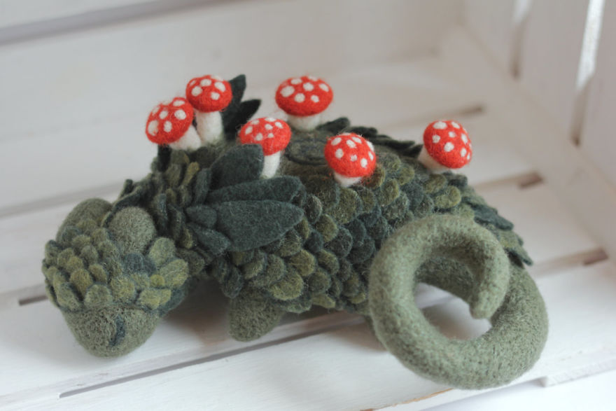 Felted-dragons-alena-bobrova