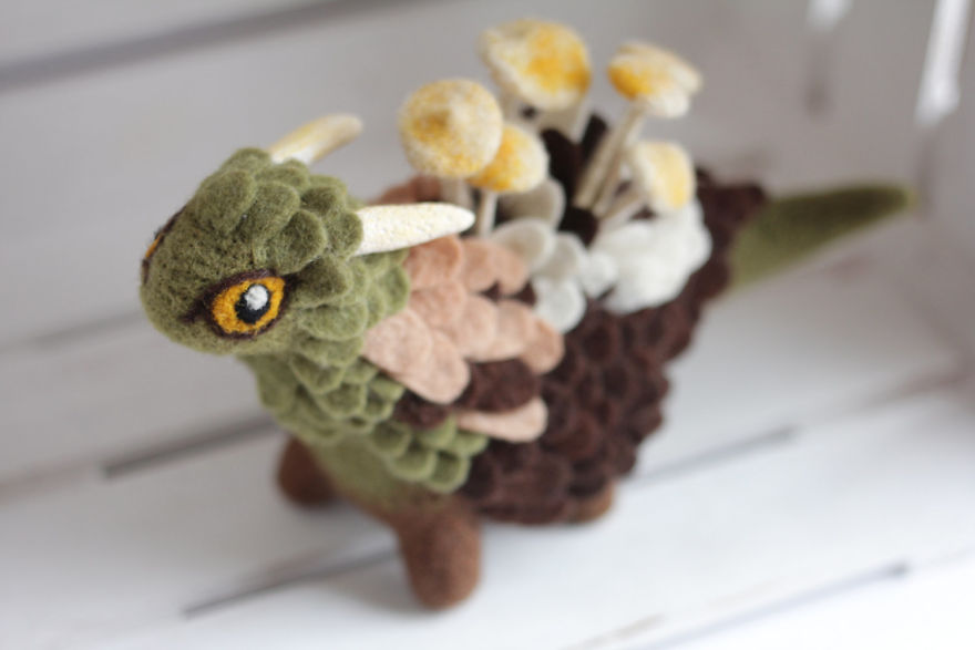 Felted-dragons-alena-bobrova