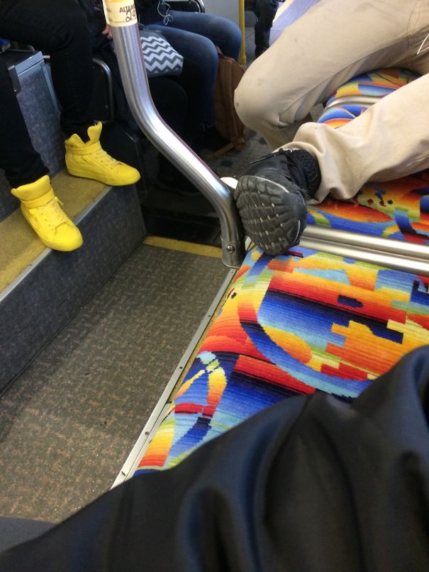 This Dumbass With His Foot Up Next To Me During A Bus Ride At La Metro