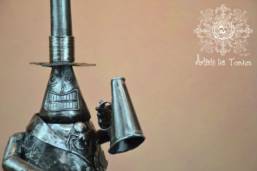 The Mayor Metal Sculpture By Artiste Les Tordus S.e.n.c.