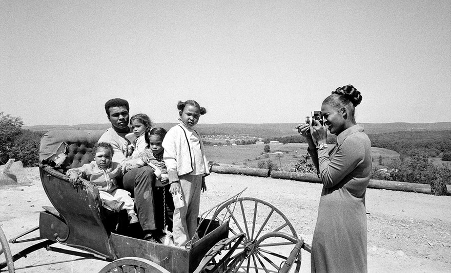 Belinda, Ali’s Wife At The Time, With Him And Their Children In 1973 At His Training Camp In Deer Lake, Pa