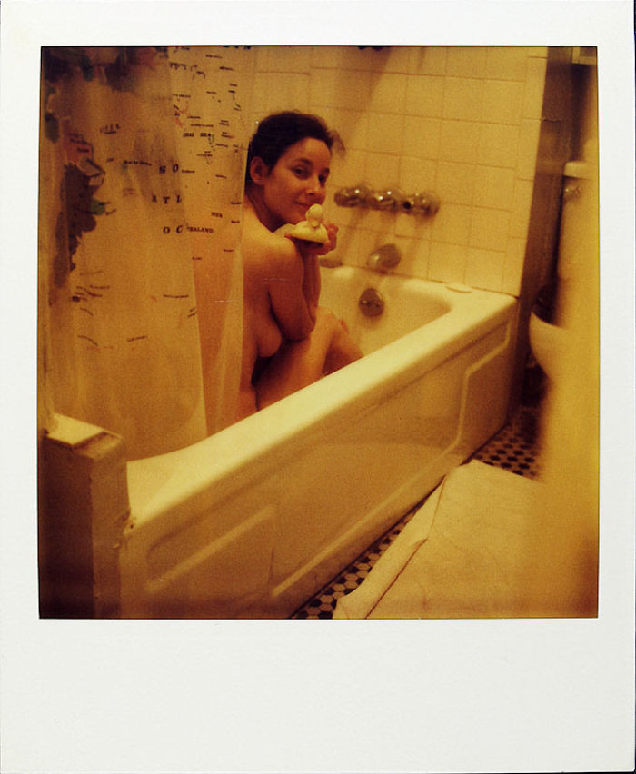 This Man Took A Polaroid Every Day For 18 Years Until The Day He Died, And It'll Break Your Heart This Man Took A Polaroid Every Day For 18 Years Until The Day He Died, And It'll Break Your Heart