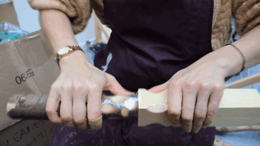 shrunken-plastic-bonding-furniture-joining-bottles-micaella-pedros-23 shrunken-plastic-bonding-furniture-joining-bottles-micaella-pedros-23