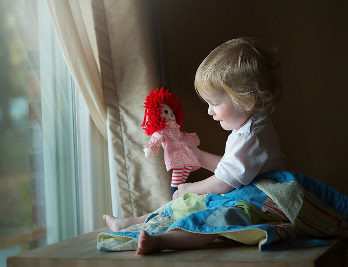 Doing What I Love, I Document My Kids' Lives In An Artistic Way