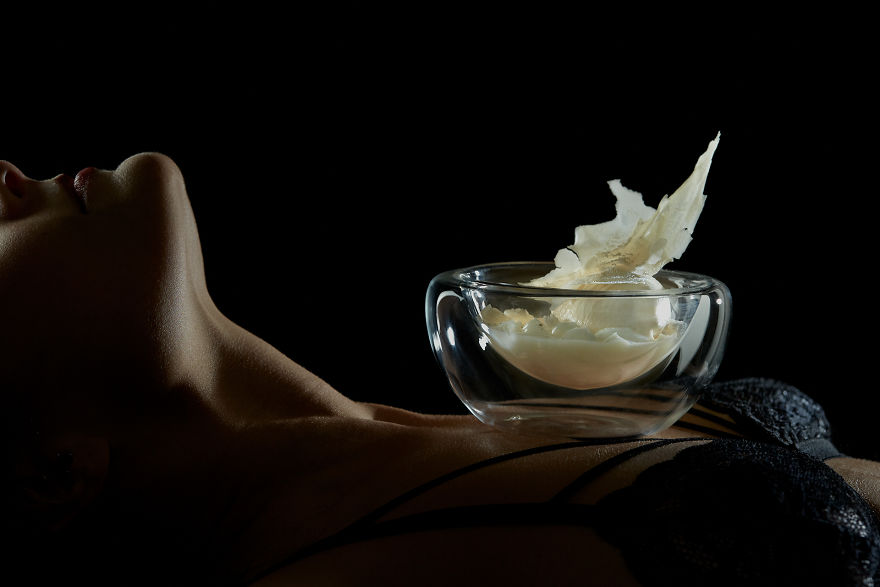 Food Photographer Created Photo Session Inspired By The Cult Movie "Fifty Shades Darker" Food Photographer Created Photo Session Inspired By The Cult Movie "Fifty Shades Darker"