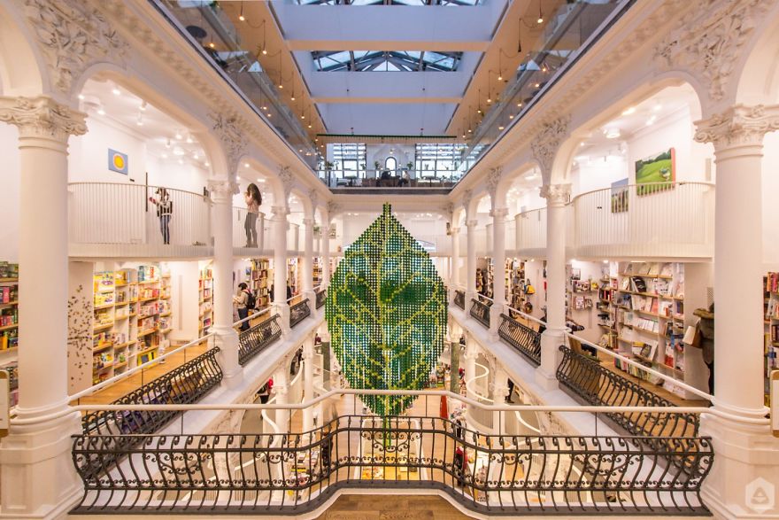 8 Dreamy Bookstores In Bucharest That Will Enhance Your Imagination