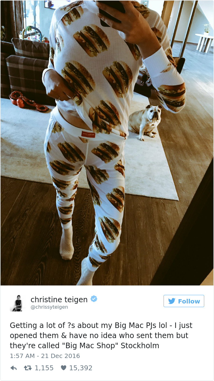 Christine Teigen Tweets