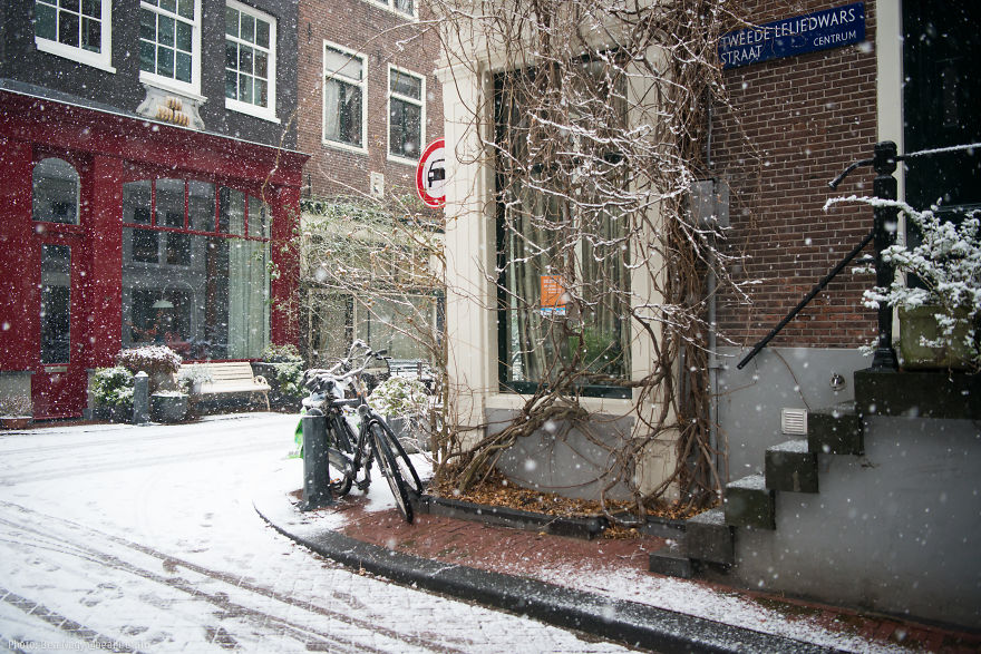 I Photographed Amsterdam Looking Like A Fairy Tale After A Snowfall I Photographed Amsterdam Looking Like A Fairy Tale After A Snowfall