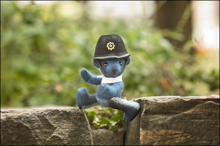 Burbeary Bob - The Travelling Bear Burbeary Bob - The Travelling Bear