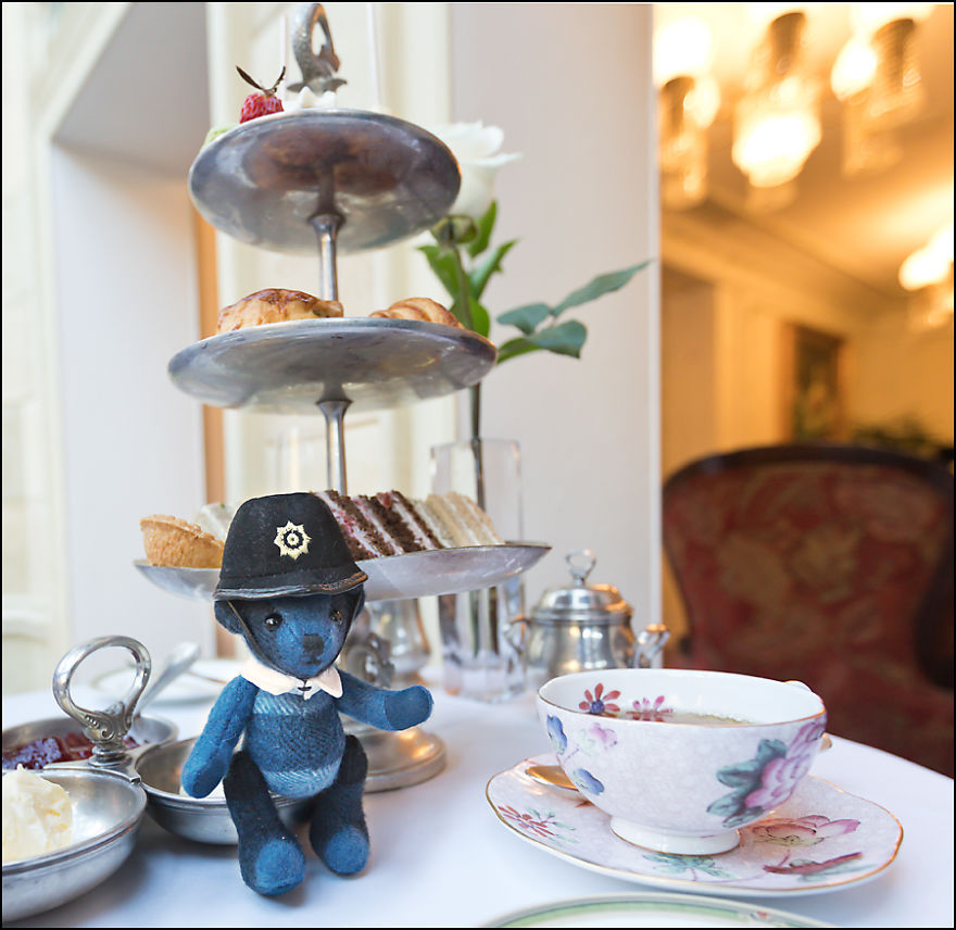 Burbeary Bob - The Travelling Bear Burbeary Bob - The Travelling Bear