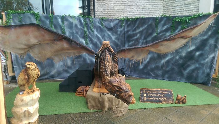 I Create Detailed Wooden Sculptures Carving Them With A Chainsaw