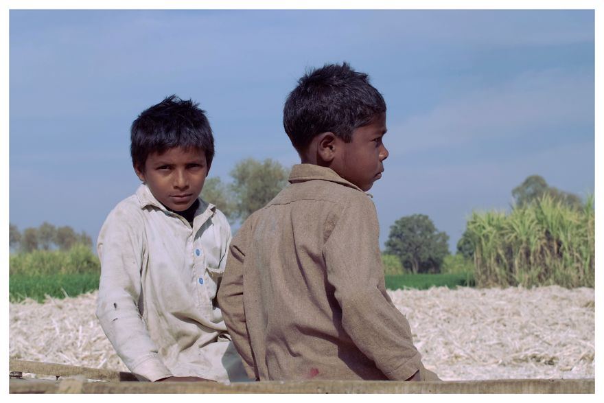 Faces Of Pakistan - We Travel Across Pakistan Photographing People To Show They Are Just Like Us.