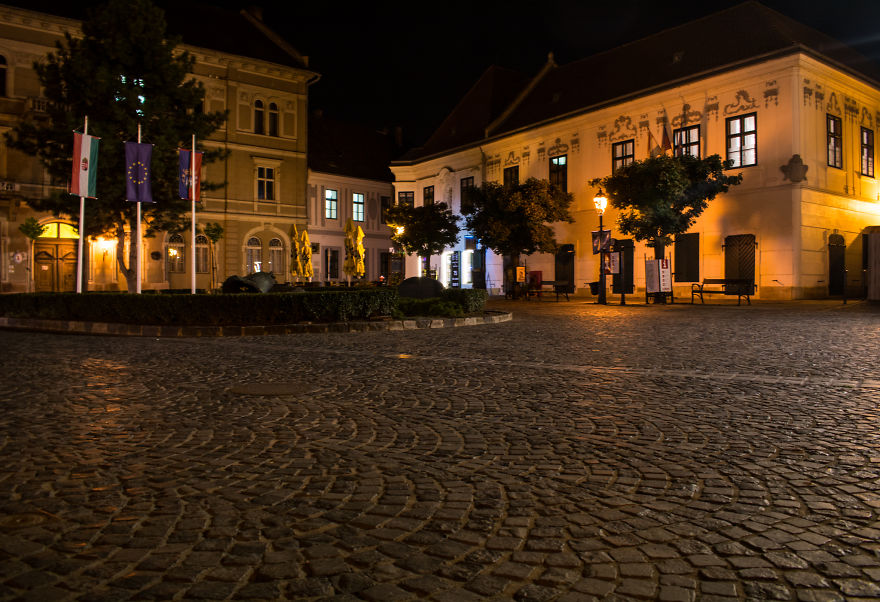 I Photographed My Hungarian Hometown At Night I Photographed My Hungarian Hometown At Night