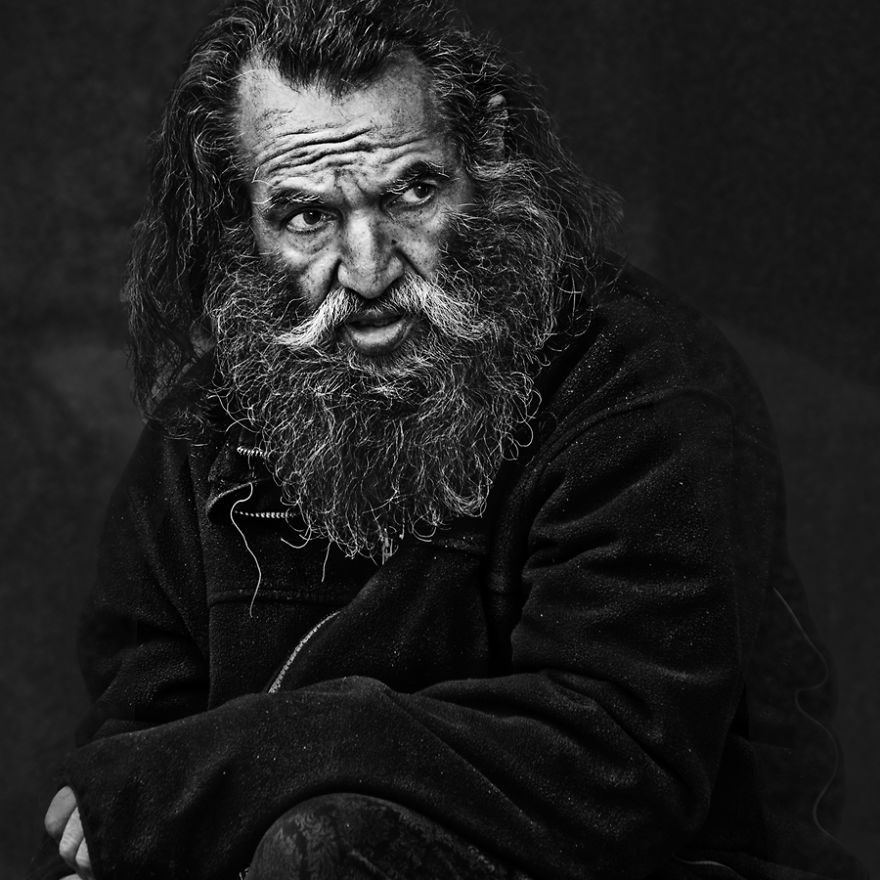 I Take Powerful Portraits Of People On The Streets
