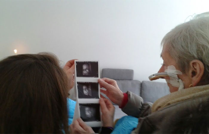 One Terminally Ill Woman's Last Wish Was A Visit To The Hospital To See The Scans Of Her Unborn Grandchild