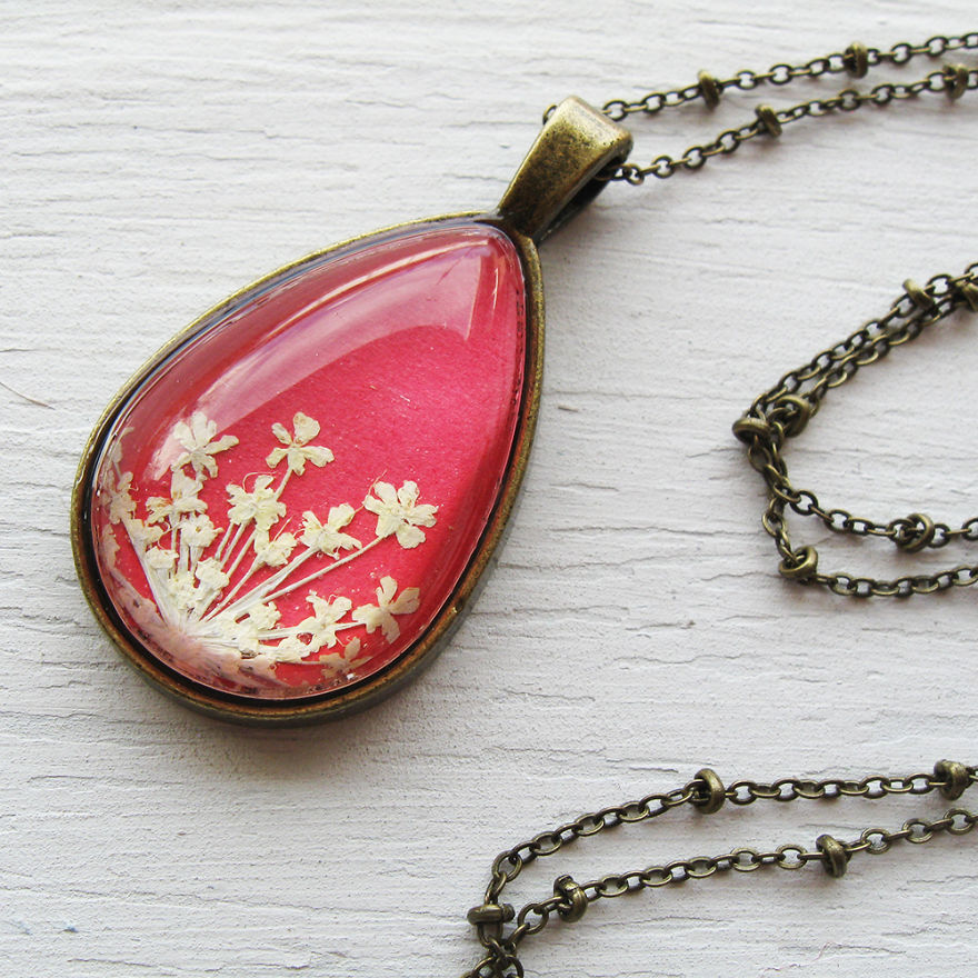 I Made Special Pressed Flower Jewelry Just For Valentine's Day! I Made Special Pressed Flower Jewelry Just For Valentine's Day!
