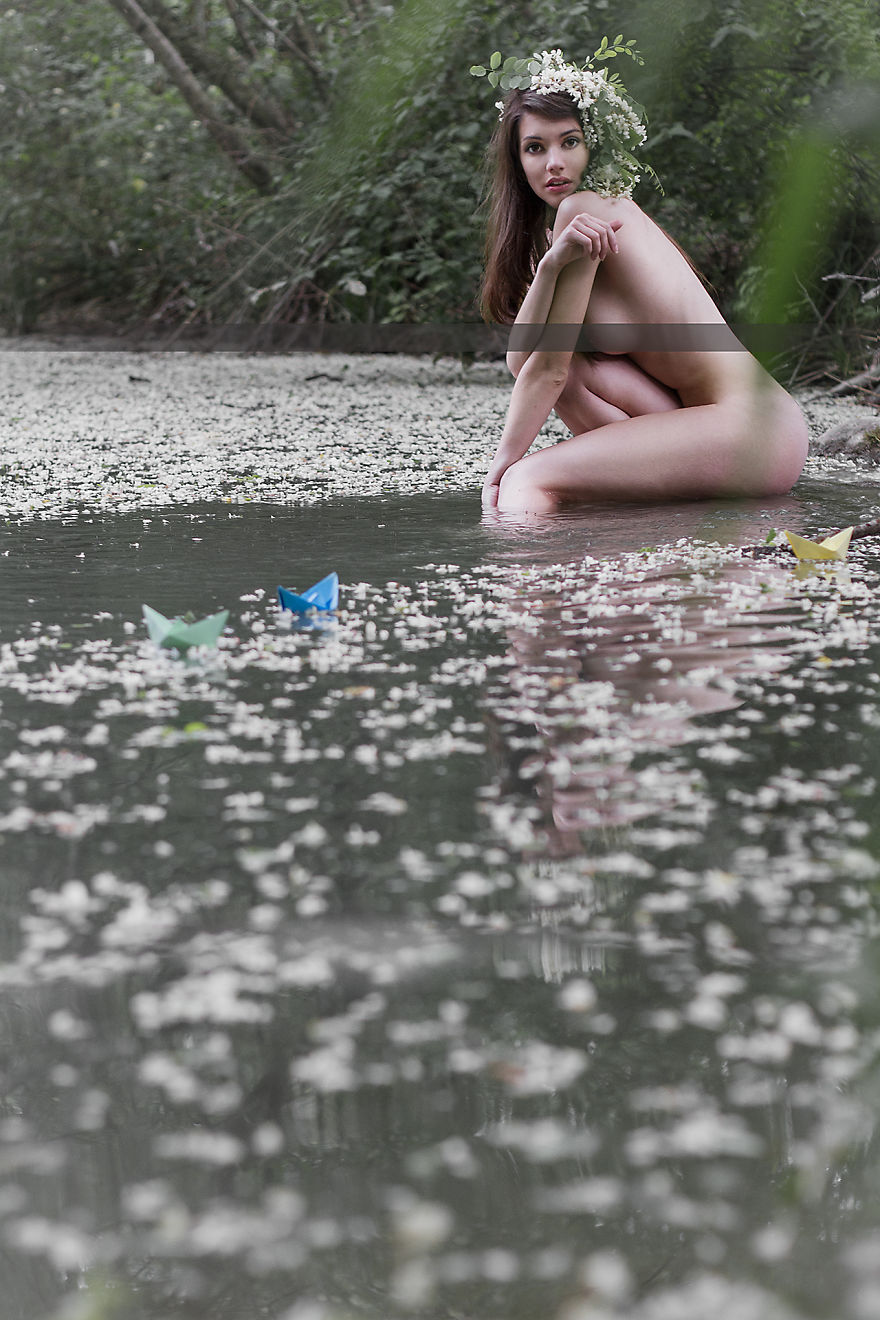 I Create Fairytale-Like Photographs Using The Magic Background Of My Hometown