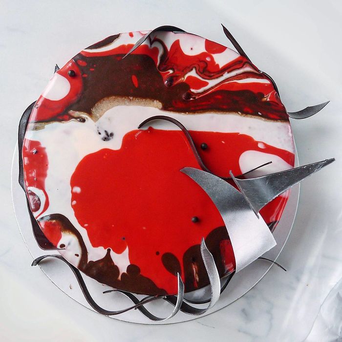 I Draw And Create My Own Chocolate World On The Mirror Glaze