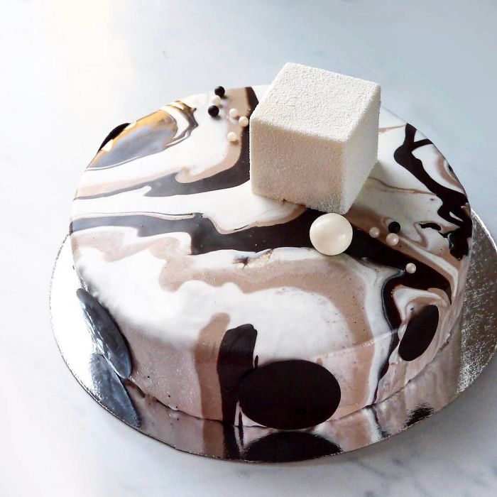 I Draw And Create My Own Chocolate World On The Mirror Glaze