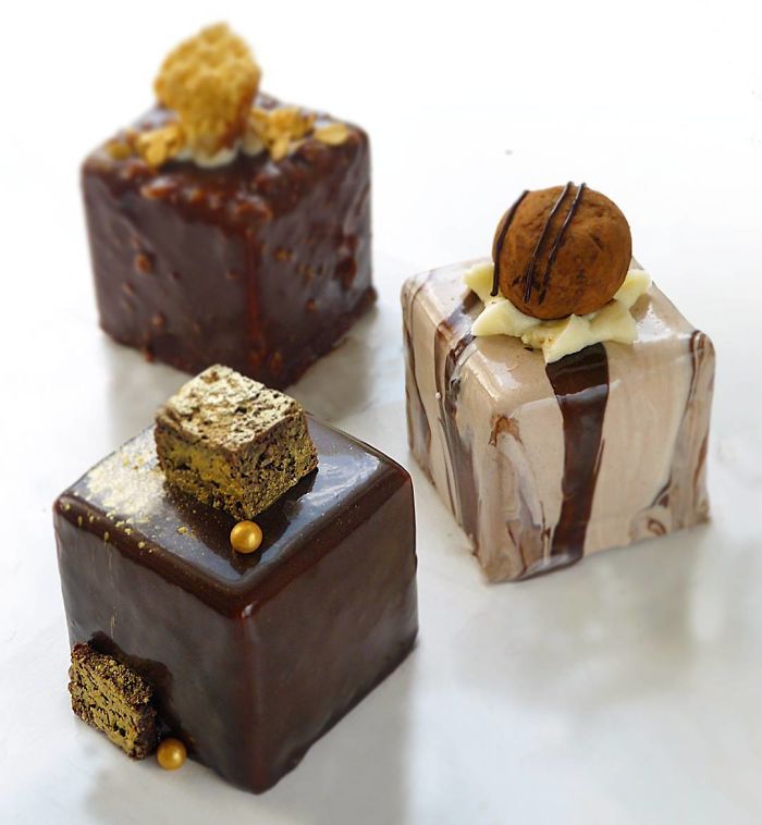 I Draw And Create My Own Chocolate World On The Mirror Glaze