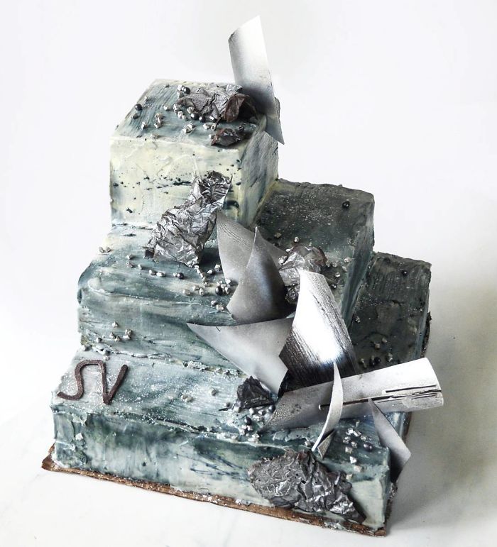 I Draw And Create My Own Chocolate World On The Mirror Glaze