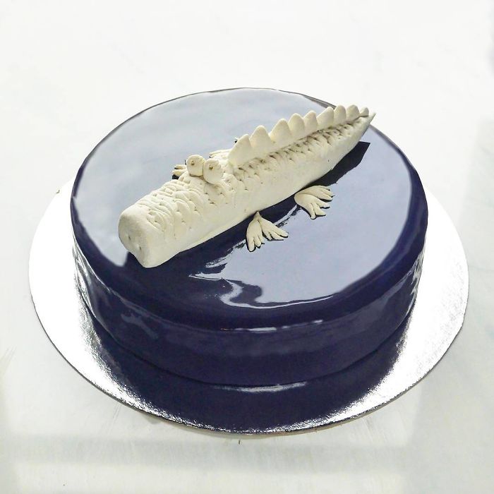 I Draw And Create My Own Chocolate World On The Mirror Glaze