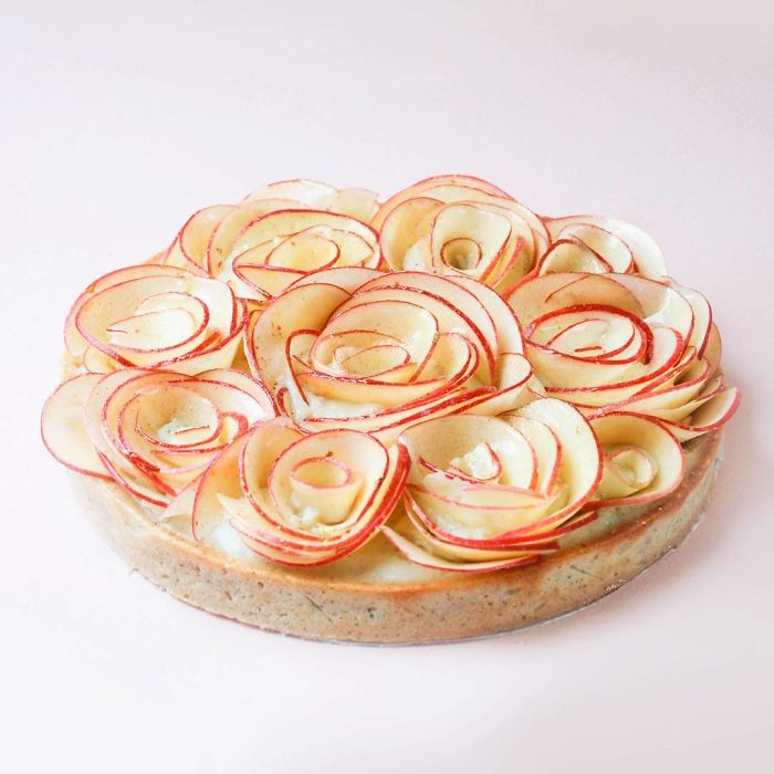 I Draw And Create My Own Chocolate World On The Mirror Glaze