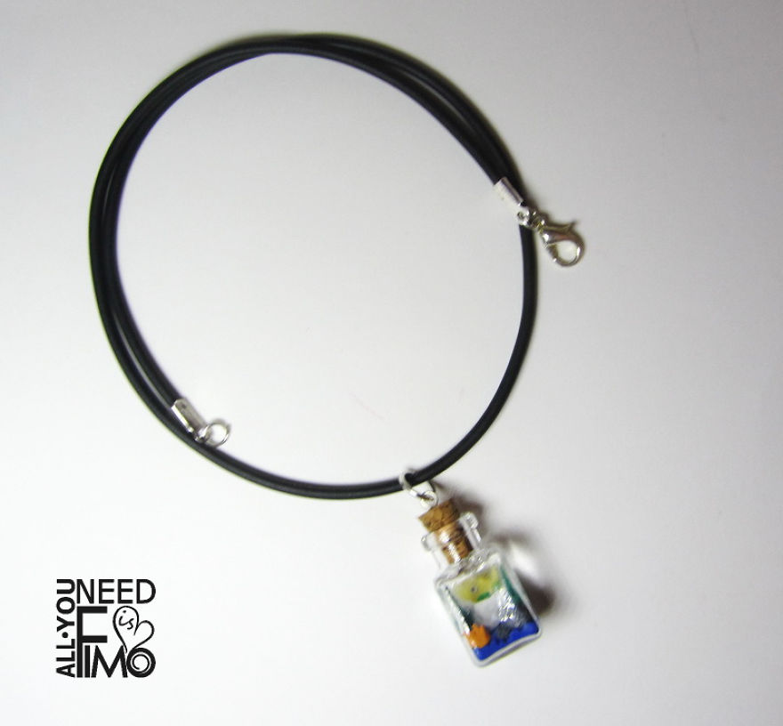 I Made This Sea-In-The-Bottle Charm Out Of Polymer Clay! It Took Me 2 Hours To Make This Miniature!