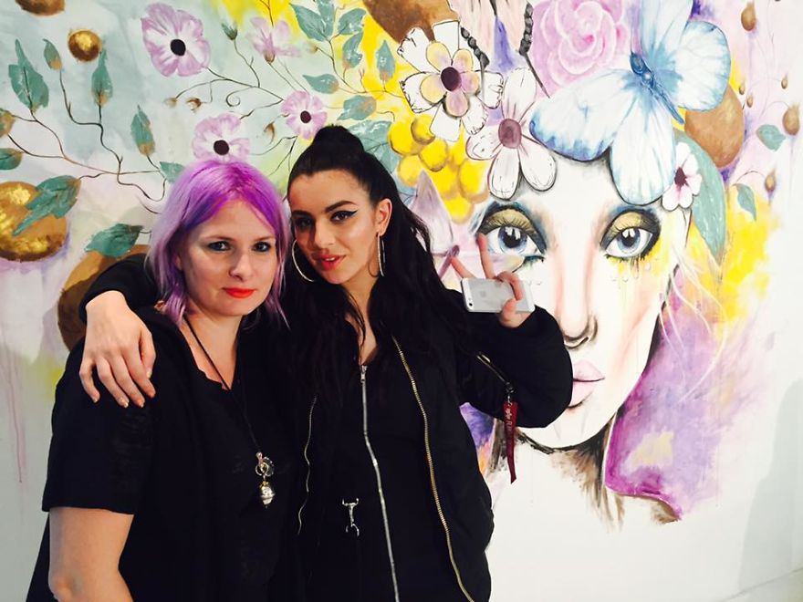 I Painted 10ft Mural Entirely Out Of Makeup I Painted 10ft Mural Entirely Out Of Makeup