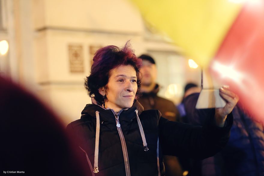 #rezist - Romania's Anti-Corruption Protests