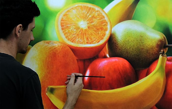 Photorealistic-paintings-fabiano-millani