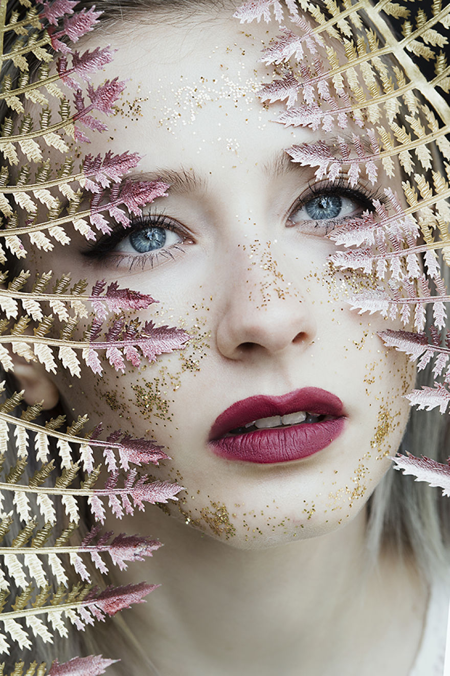 I Create These Dreamy Portraits Inspired By Blue Eyes