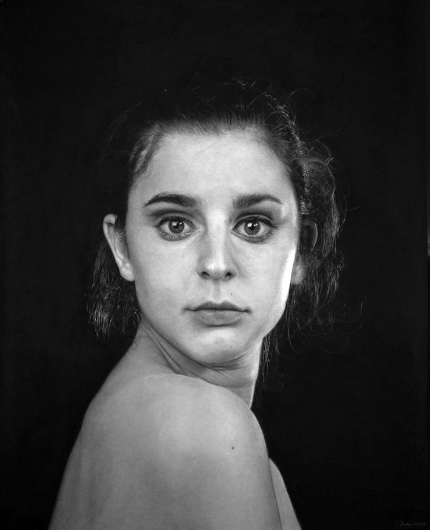 It Takes Me 4 Months To Create A Photorealistic Drawing