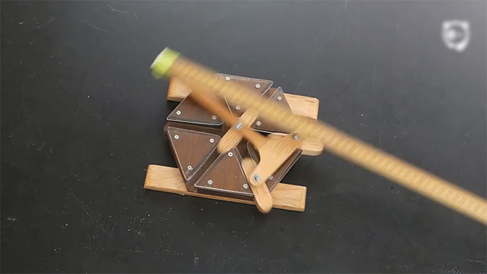 The Amazing Do Nothing Machine