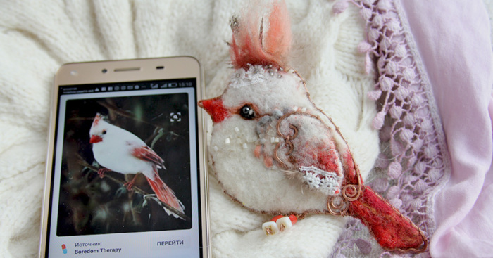 I Use Pictures Of Actual Birds To Felt Brooches With Character