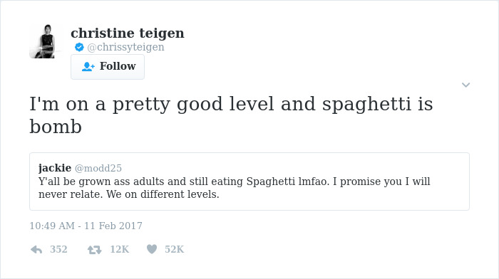 Christine Teigen Tweets