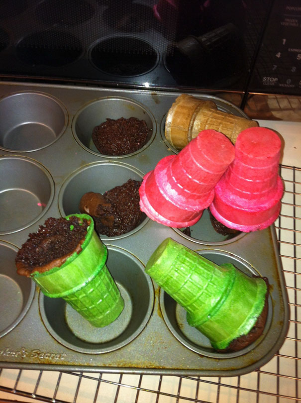 Ice Cream Cone Cupcake Fail