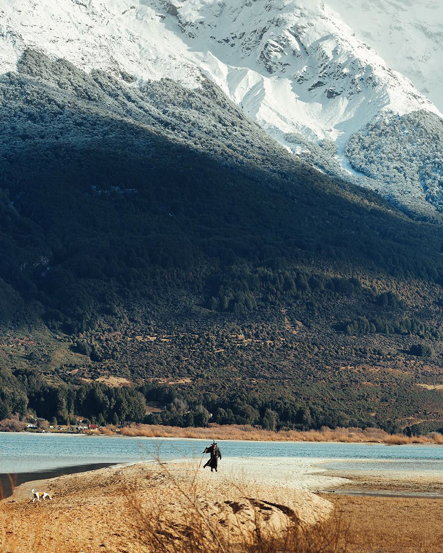 ‎gandalf The Guide‬