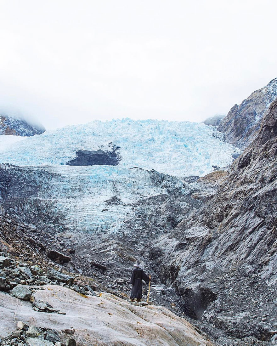 ‎gandalf The Guide‬