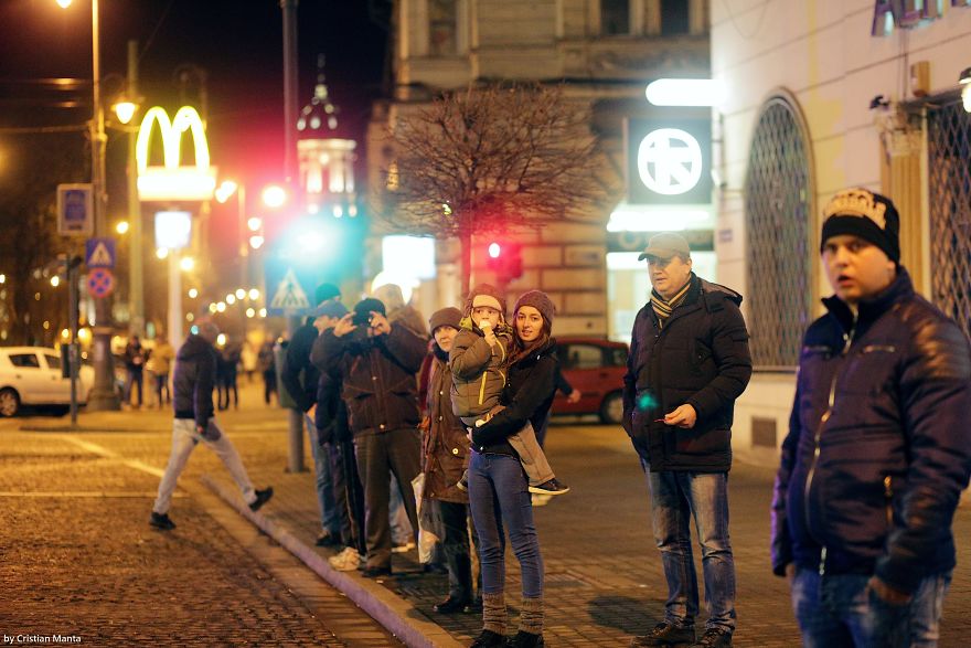 #rezist - Romania's Anti-Corruption Protests