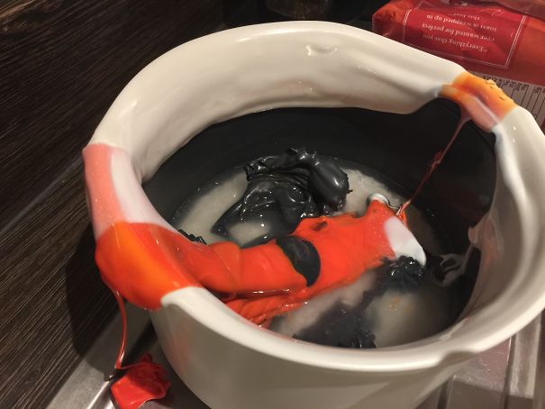 Don't Put Plastic Microwaveable Containers In The Oven.