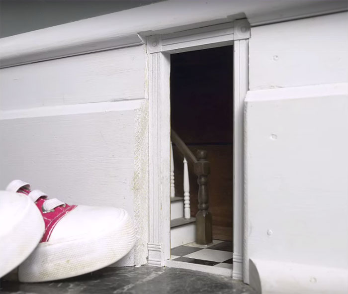 tiny-doors-installation-urban-fairies-jonathan-wright-29