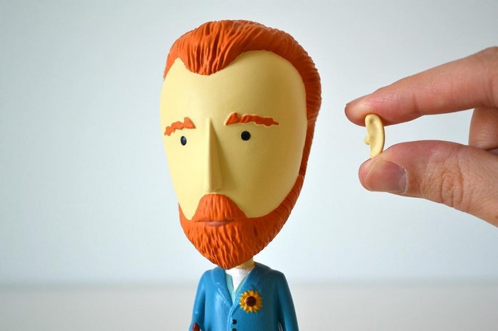 vincent-van-gogh-action-figure-todayisartday-1 vincent-van-gogh-action-figure-todayisartday-1