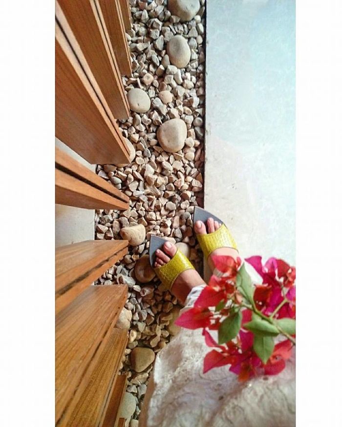 Happy Feet : My Journey To Places Happy Feet : My Journey To Places