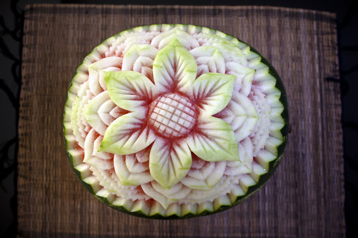 Carvings From Fruit And Vegetables