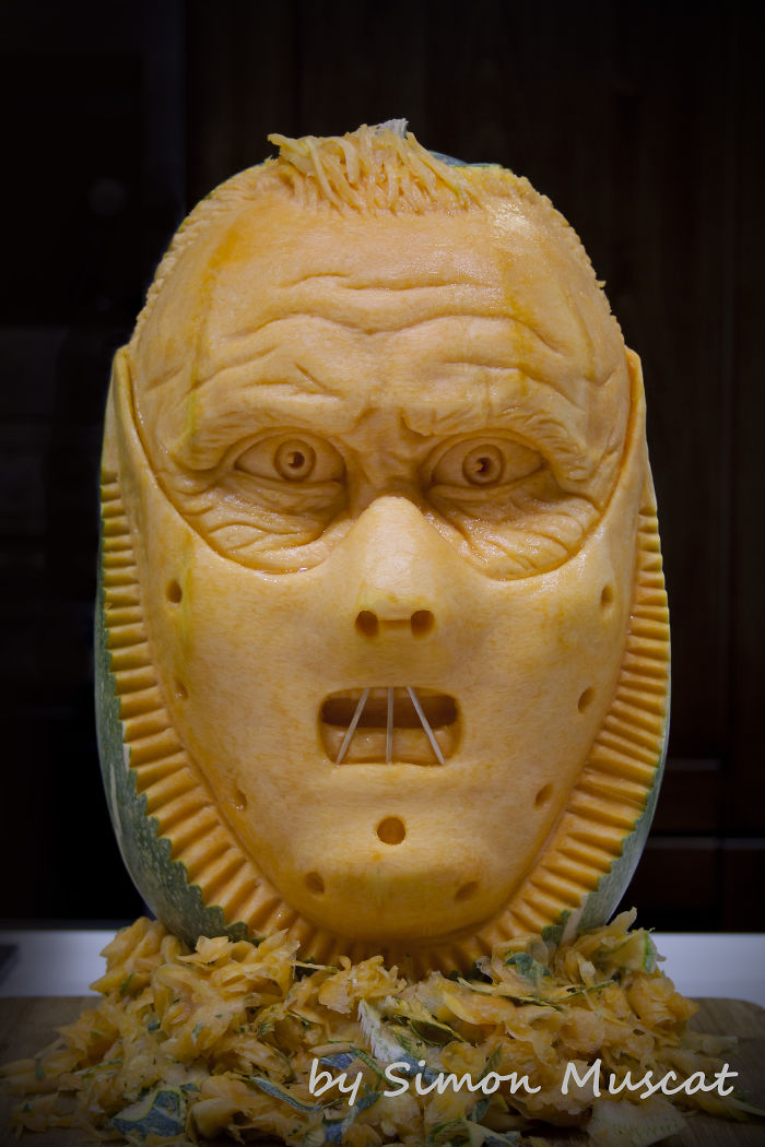 Carvings From Fruit And Vegetables