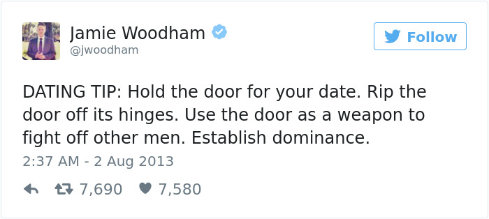 Tweet with a funny dating tip about using a door to establish dominance.