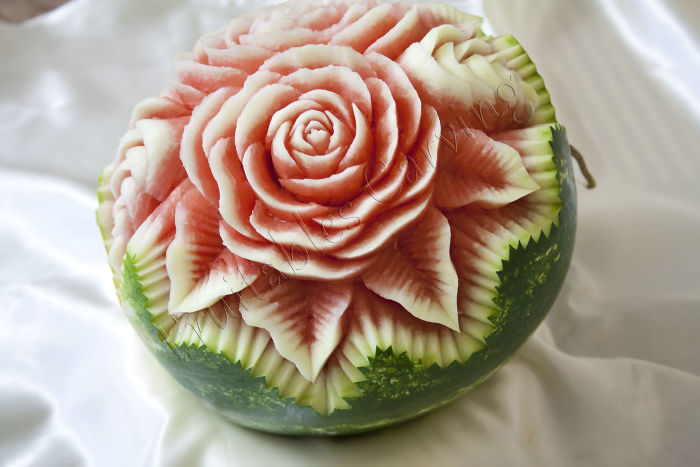 Carvings From Fruit And Vegetables