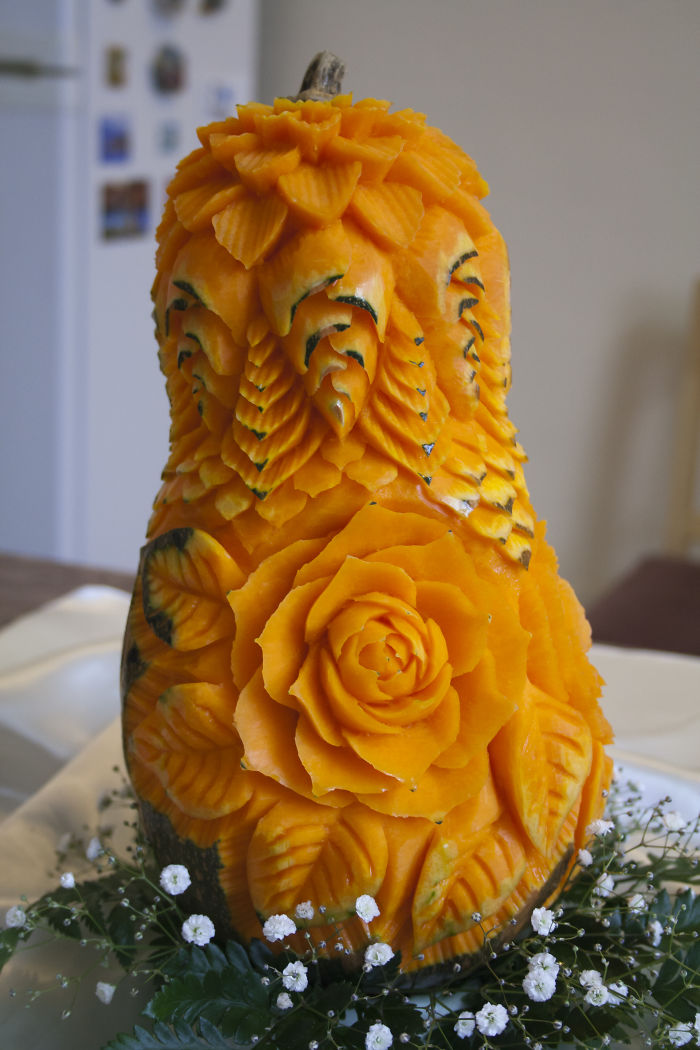 Carvings From Fruit And Vegetables