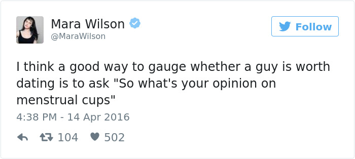 Tweet about a humorous dating insight regarding opinions on menstrual cups.